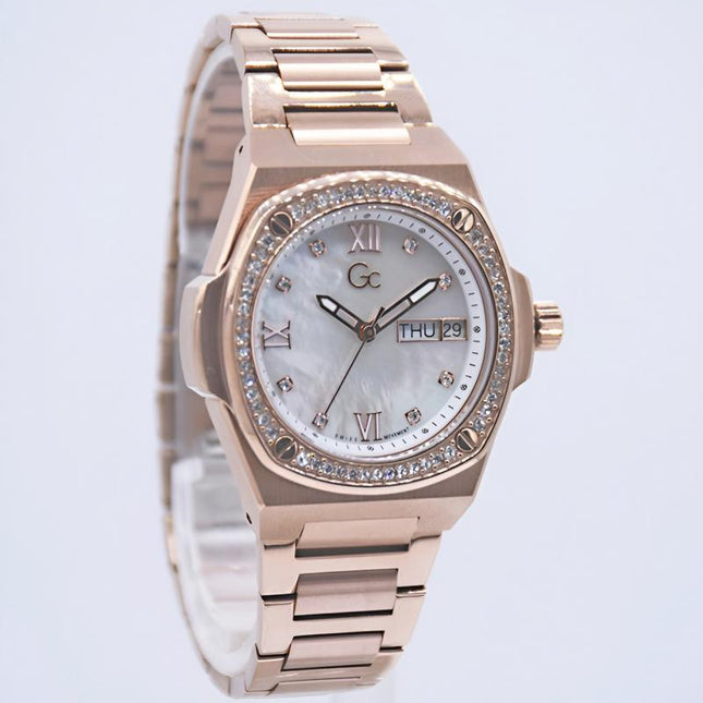 Gc Y98002L1MF