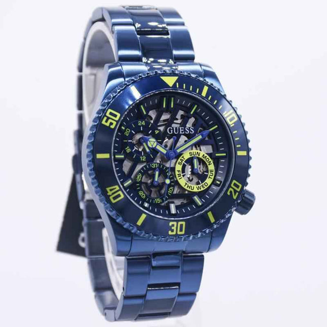 Guess GW0488G4