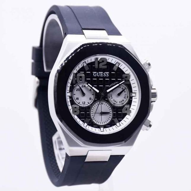 Guess GW0583G1