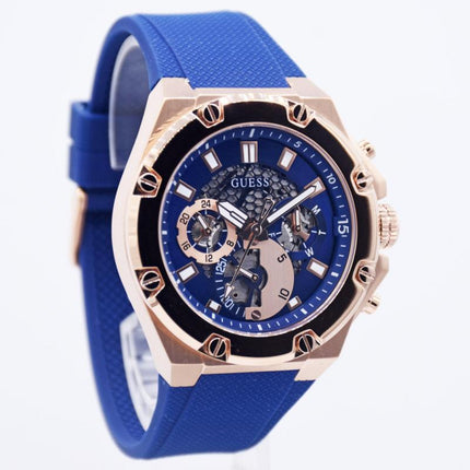 Guess GW0334G3