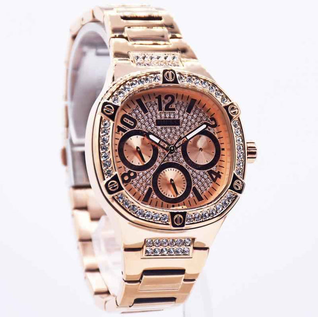 Guess GW0558L3