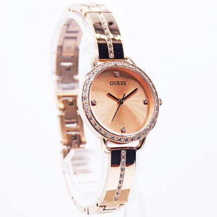 Guess GW0022L3