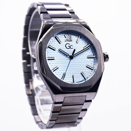 GC Z26003G7MF