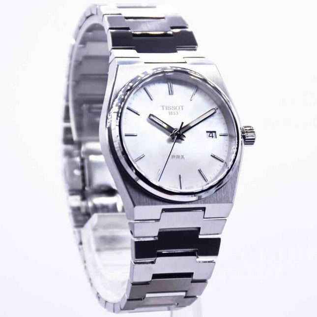 Tissot T137.210.11.111.00