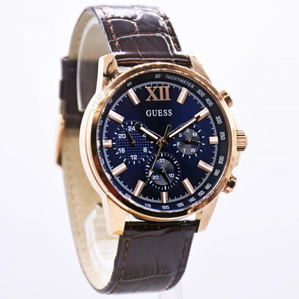 Guess GW0901G3