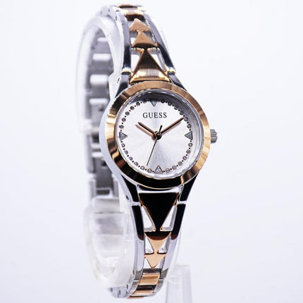 Guess GW0609L3