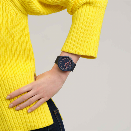 SWATCH SB01S700 ESSENTIALLY CONFIDENT