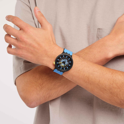 SWATCH SB03B108 TRAVEL BY DAY