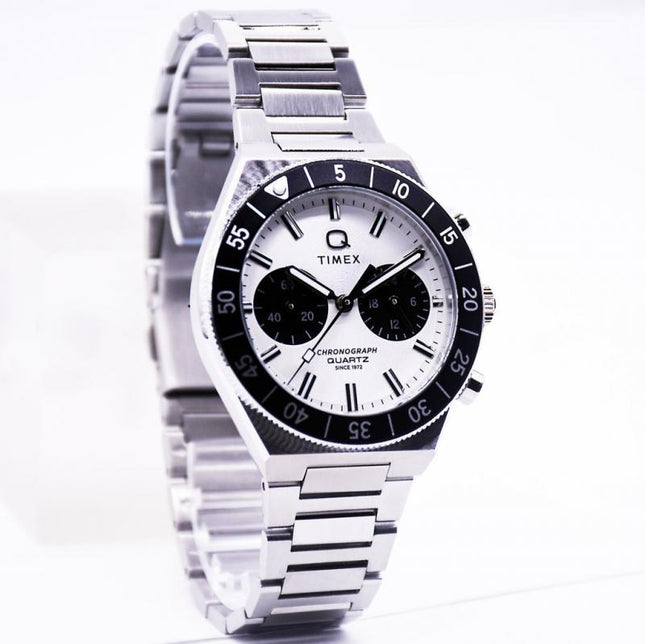 Q Timex Continental Chronograph TW2Y55800
