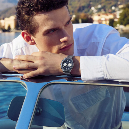 Q Timex Continental Chronograph TW2Y55900