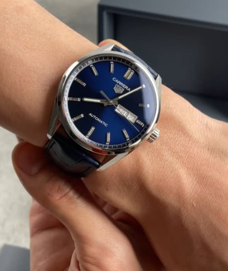 Preloved - TAG Heuer Carrera WBN2012.FC6502 Automatic Blue Sunray Brushed Dial Blue Leather Strap