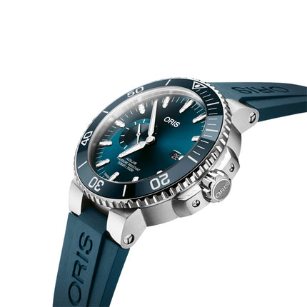 Oris Aquis 01-743-7733-4155-07-4-24-69EB Divers Small Second Date Blue Dial Blue Rubber Strap