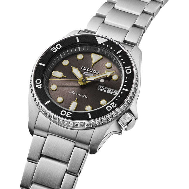 Seiko 5 Sports SRPL79K1 SKX Series New Colour Collection Street Stonewash Dial Stainless Steel Strap