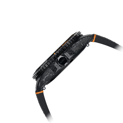 MIDO Ocean Star M042.431.77.081.00 200C Carbon COSC Rubber Strap + Extra Strap Limited Edition