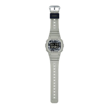 Casio G-SHOCK DW-5600CA-8DR Digital