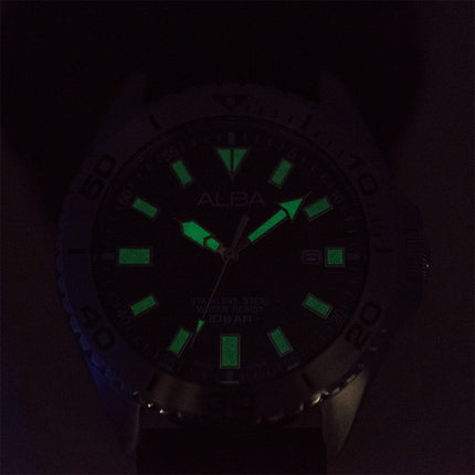 Alba Active AS9Q49X1 Men Black Dial Black Rubber Strap