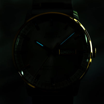 MIDO Commander II M021.431.22.031.00 Chronometer Automatic Silver Dial Dual Tone St. Steel Strap