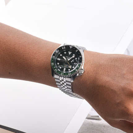 Seiko 5 Sports SSK035K1 SKX Series Automatic GMT Sprite Green Black Dial Stainless Steel Strap