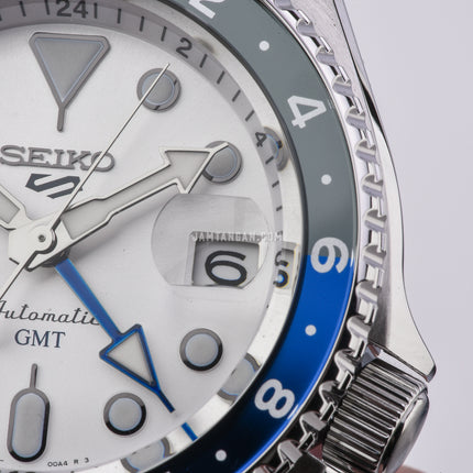 Seiko 5 Sports SSK033K1 SKX Series Automatic GMT Silver Dial Stainless Steel Strap