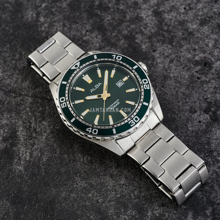 Alba Active AG8L21X1 Men Green Patterned Dial Stainless Steel Strap