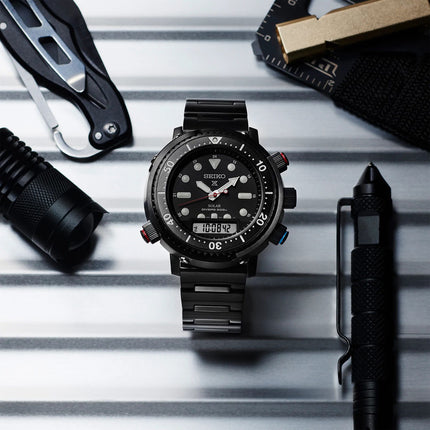 Seiko Prospex SNJ037P1 Commando Arnie Hybrid Divers 40th Anniversary Solar Limited Edition