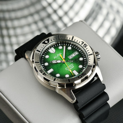 Alba Mechanical AL4447X1 Automatic Men Green Black Gradation Patterned Dial Black Silicone Strap