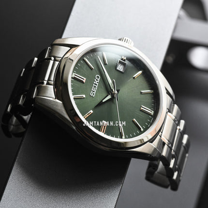Seiko Classic SUR527P1 Discover More Dress Olive Green Dial Stainless Steel Strap