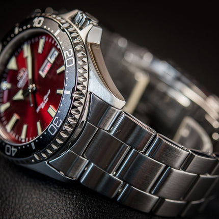 Orient Sports RA-AA0003R Kamasu Automatic Divers Red Dial Stainless Steel Strap