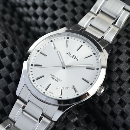 Alba Prestige ARX017X1 Men Silver Dial Stainless Steel Strap
