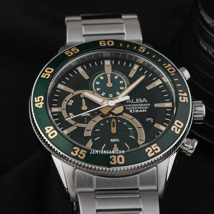 Alba Active AM3889X1 Chronograph Men Green Dial Stainless Steel Strap