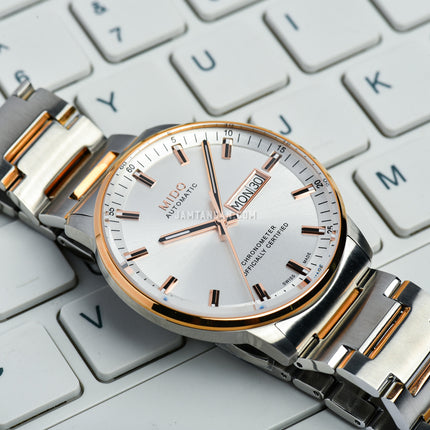 MIDO Commander II M021.431.22.031.00 Chronometer Automatic Silver Dial Dual Tone St. Steel Strap