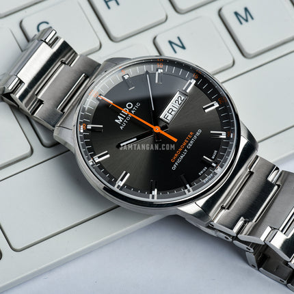 MIDO Commander II M021.431.11.061.01 Chronometer Automatic Anthracite Dial Stainless Steel Strap