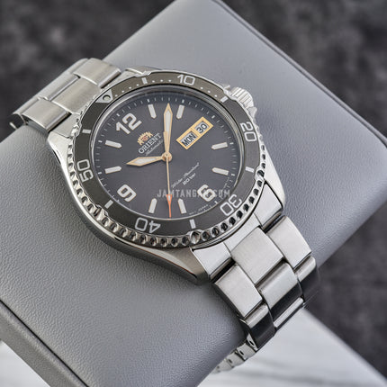Orient Sports RA-AA0819N Automatic Mako III Grey Dial Stainless Steel Strap 
