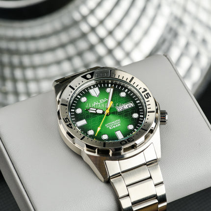 Alba Mechanical AL4443X1 Automatic Men Green Black Gradation Patterned Dial Stainless Steel Strap