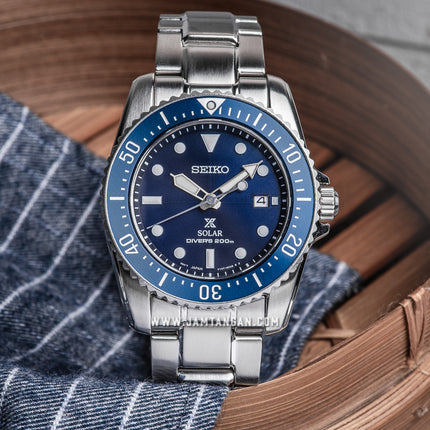 Seiko Prospex SNE585P1 Solar Divers 200M Blue Dial Stainless Steel Strap