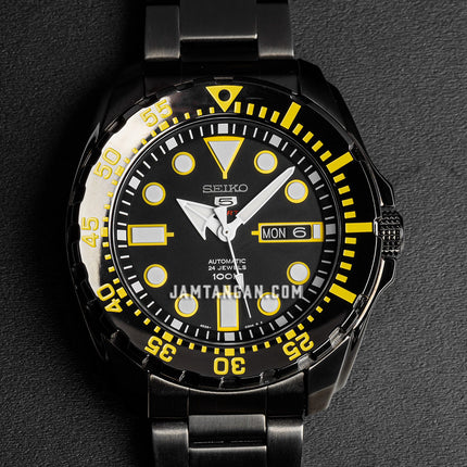 Seiko 5 Sports SRP607K1 Automatic Black Dial Black Stainless Steel Strap
