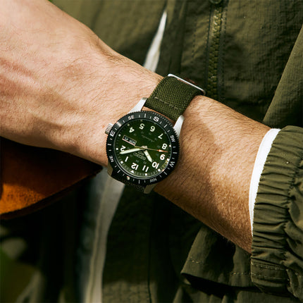 Seiko 5 Sports HDB008K1 Men Automatic Field in Khaki Green Dial Nylon Strap