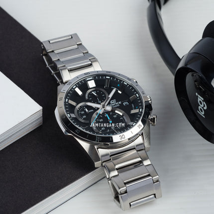 Casio Edifice EFR-571D-1AVUDF Chronograph Black Dial Stainless Steel Strap