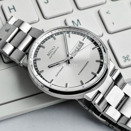 MIDO Commander M014.430.11.031.80 Datoday Automatic Silver Dial Stainless Steel Strap