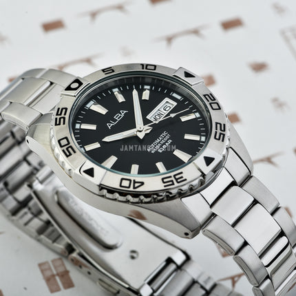 Alba Mechanical AL4389X1 Men Black Dial Stainless Steel Strap