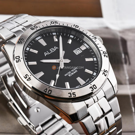 Alba Active AS9V47X1 Men Black Dial Stainless Steel Strap