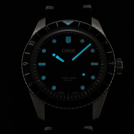 Oris Divers Sixty-Five 01-400-7772-4054-07-5-20-82 Men Black Dial Black Leather Strap