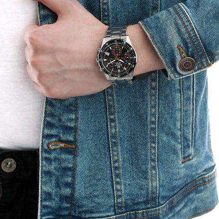 Casio Edifice EFV-540D-1AVUDF Chronograph Men Black Dial Stainless Steel Band