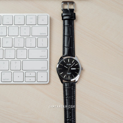 Alba AJ6195X1 Men Black Dial Black Leather Strap