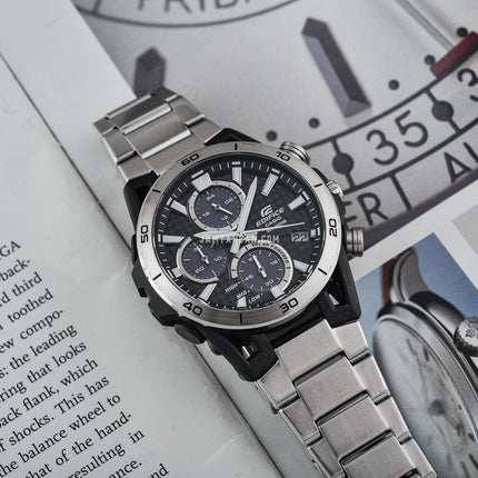 Casio Edifice EQS-960D-1AVUDF Sospensione Black Carbon Fiber Dial Stainless Steel Band