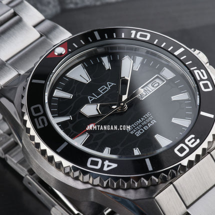 Alba Mechanical A3B019X1 Automatic Men Black Dial Stainless Steel Strap