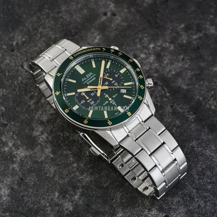 Alba AT3J71X1 Men Chronograph Green Dial Stainless Steel Strap