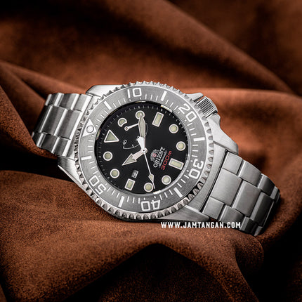 Orient SEL02002B Automatic Power Reserve Divers 300M Stainless Steel
