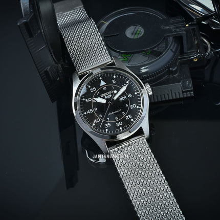 Seiko 5 Sports Flieger SRPH23K1 Flieger Field Suits Style Automatic Black Dial Mesh Strap