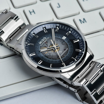 MIDO Commander M021.407.11.411.01 Gradient Blue Dial Stainless Steel Strap